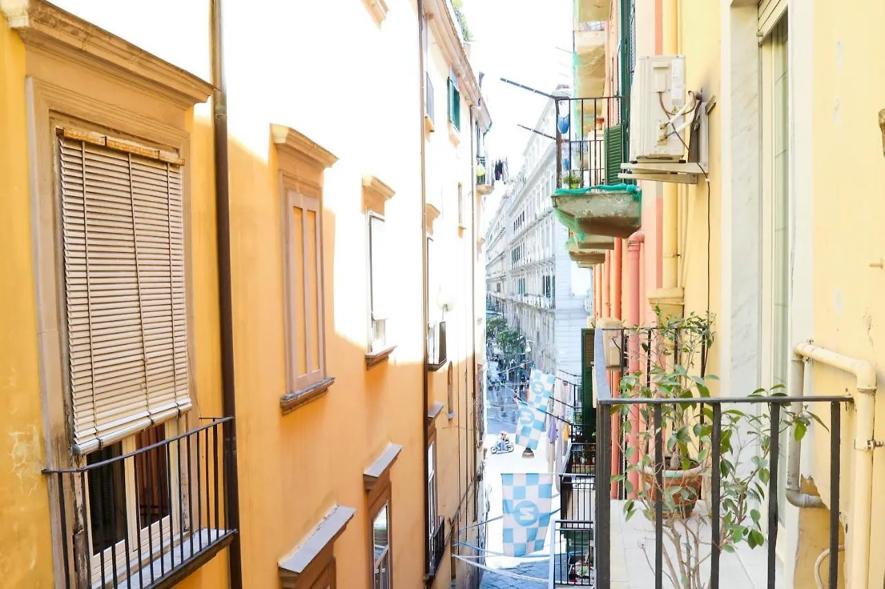 Suite I Miracoli Central Apartment Naples