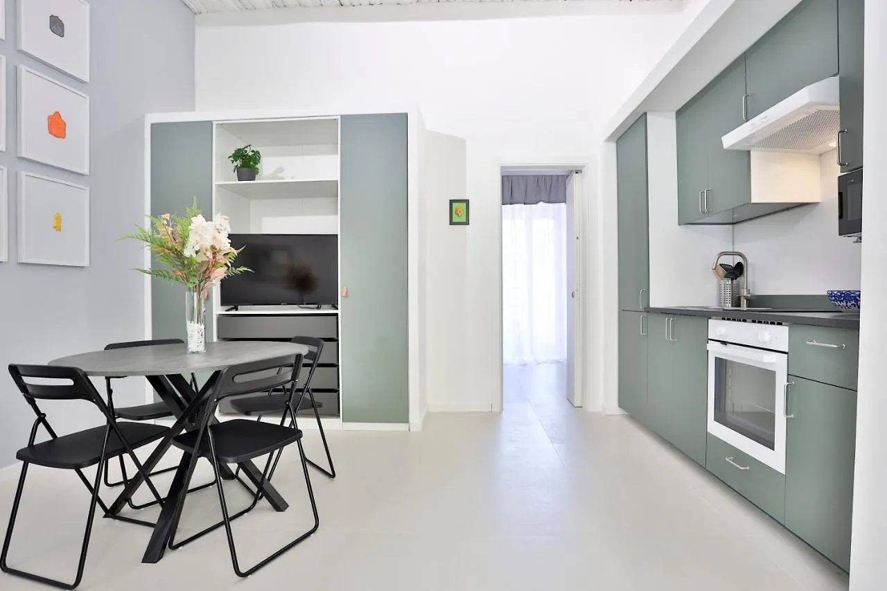 Suite I Miracoli Central Apartment Naples Italy